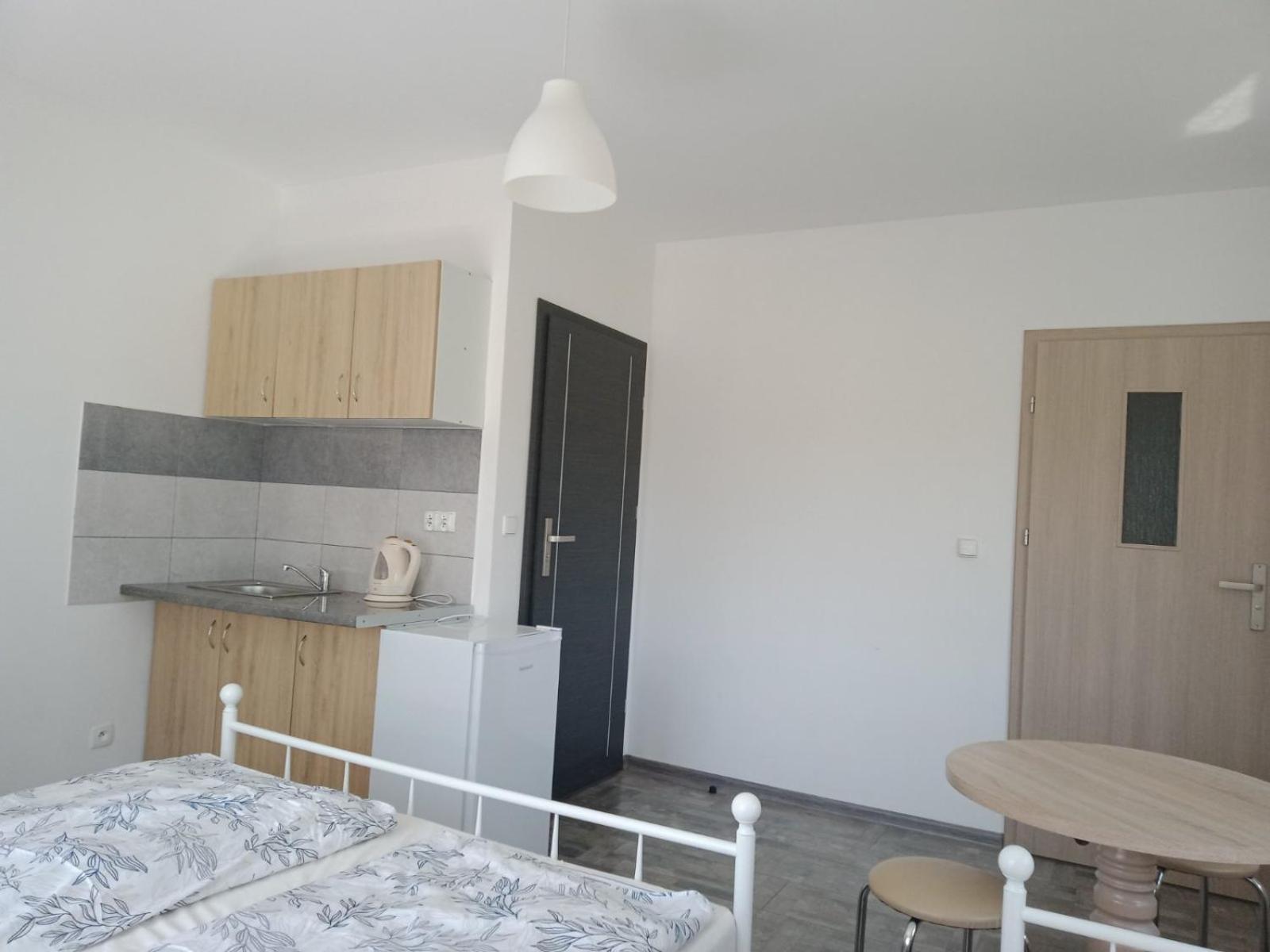 Pokoje U Nadii Appartement Karwienskie Bloto Drugie Kamer foto